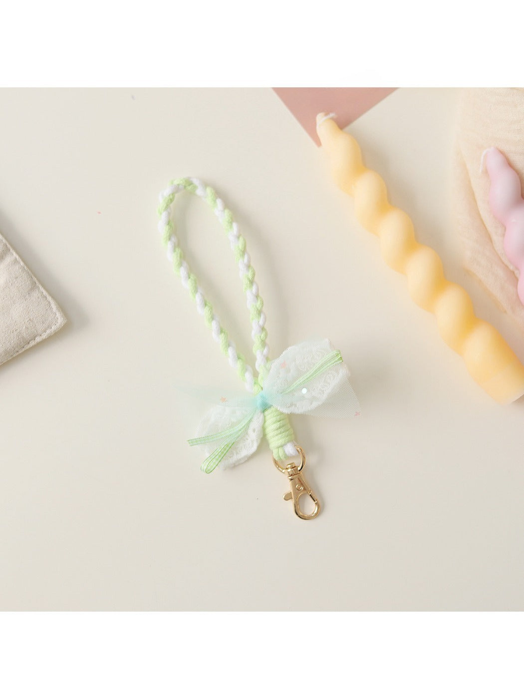 Keypus - Delicate Mesh Bow Keychain