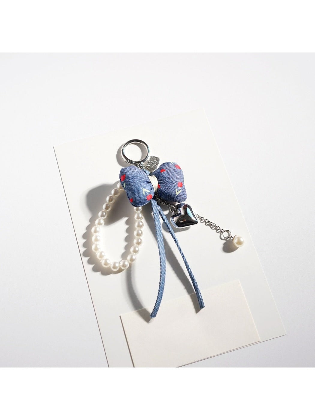 Keypus - Charming Bow Shaped Beaded Keychain