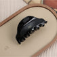 Beau - Medium-Sized Premium Shark Clip