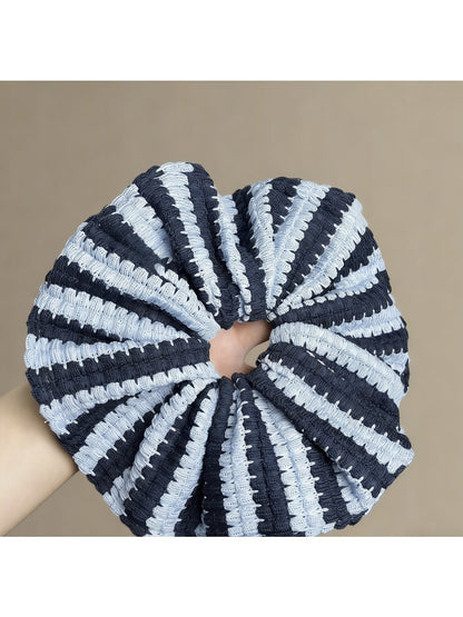Gifty - Modern Color Blocked Striped Scrunchie