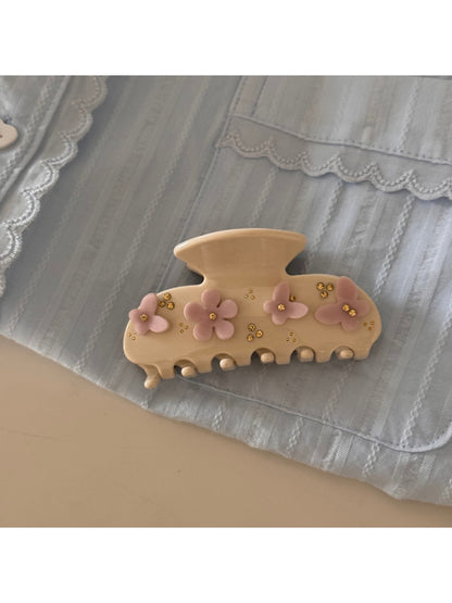 Beau - Sweet Flower Detail Acetate Claw Clip
