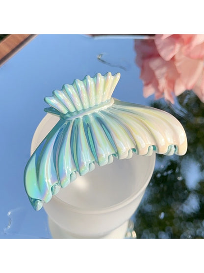 Beau - Ombre Fishtail Claw Clip
