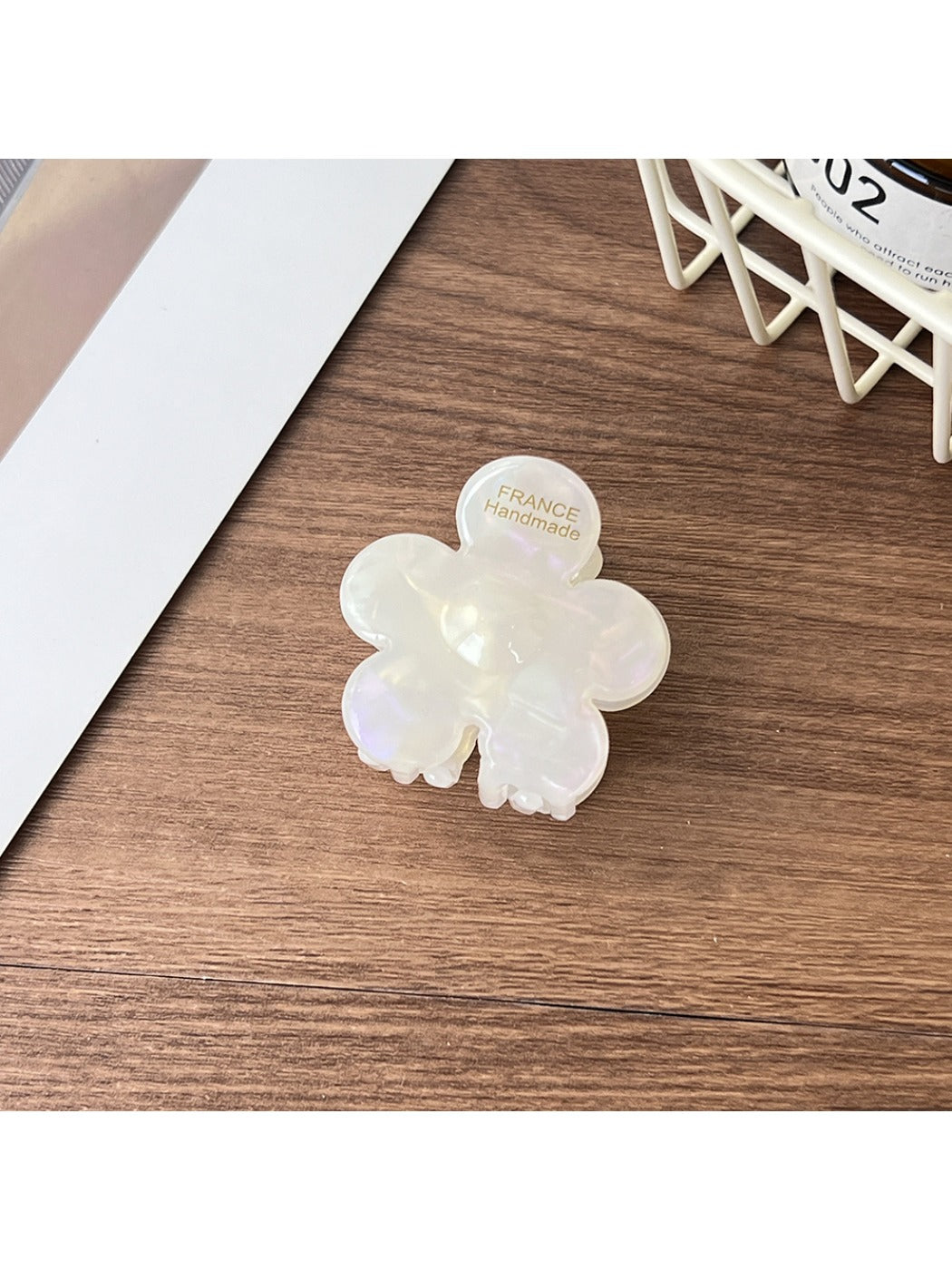 Beau - Floral Hair Claw Clip
