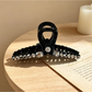 Beau - Floral Detail Plastic Hair Claw Clip