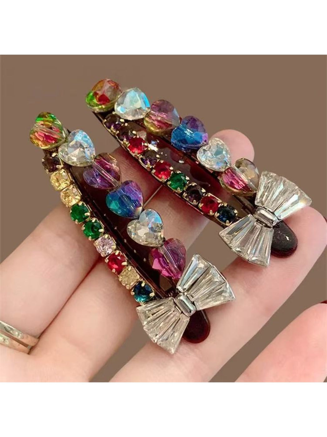 Beau - Heart-Shaped Bow Hair Clip