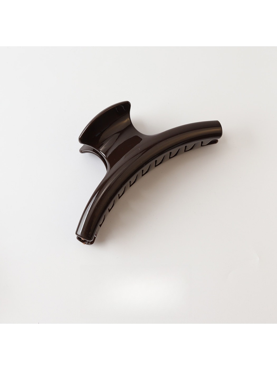 Beau - Geometric Curved Hair Claw Clip