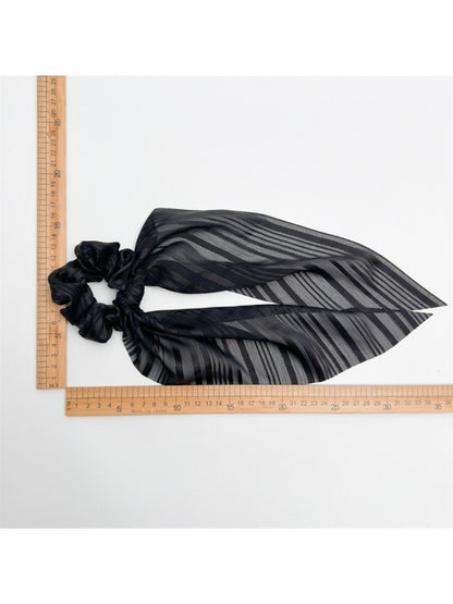 Gifty - Soft Ribbon Hair Scrunchie