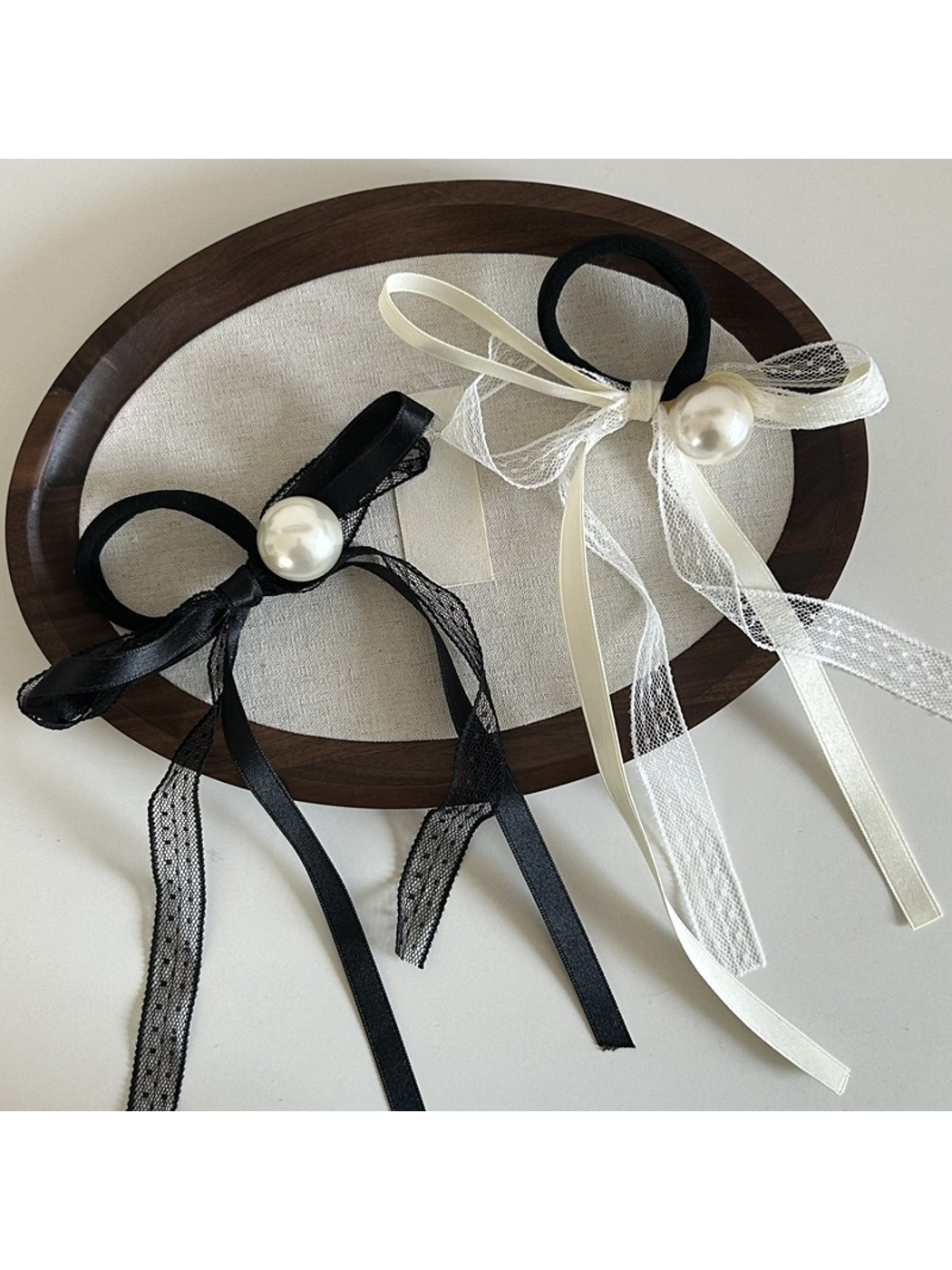 Gifty - Lace Bow Ribbon Hair Tie