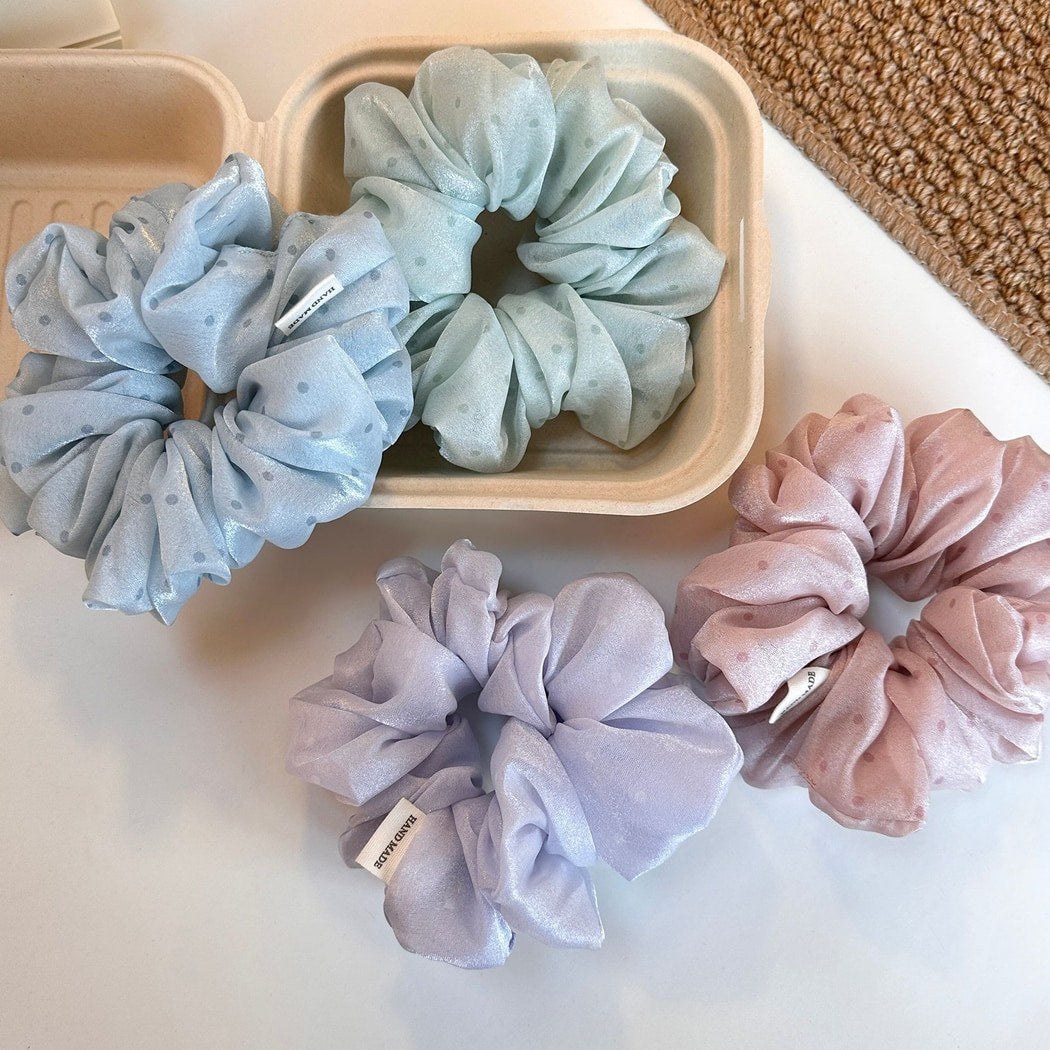 Gifty - Soft Polka Dot Pastel Scrunchie