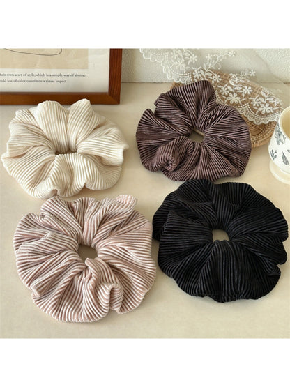 Gifty - Velvet Stretch-Knit Scrunchie
