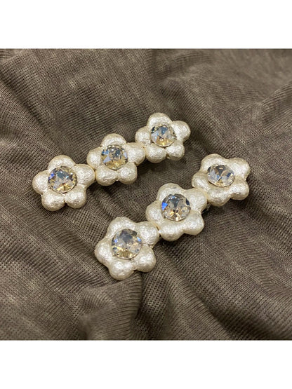 Beau - Alloy Floral Decorative Side Hair Clip