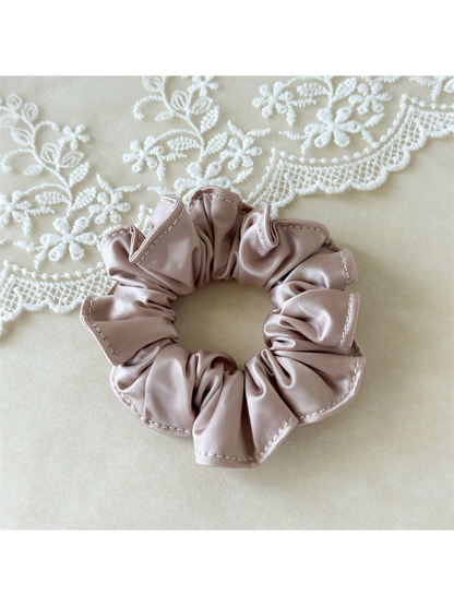 Gifty - Ruffled Gloss Finish Elastic Hair Scrunchie
