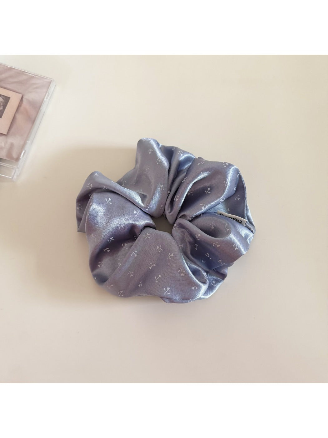 Gifty - Small Floral Satin Scrunchie