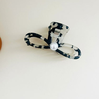Beau - Open Bow Design Plastic Alloy Hair Claw Clip