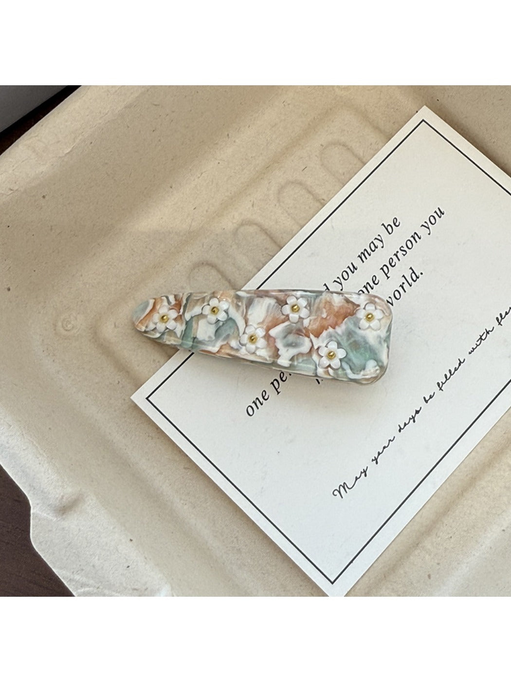 Beau - Elegant Oval Floral Hair Claw Clip