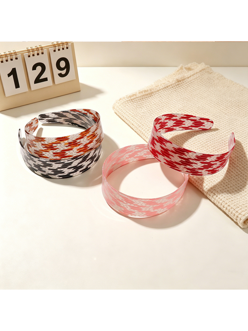 Gifty - Wide Printed Houndstooth Texture Headband