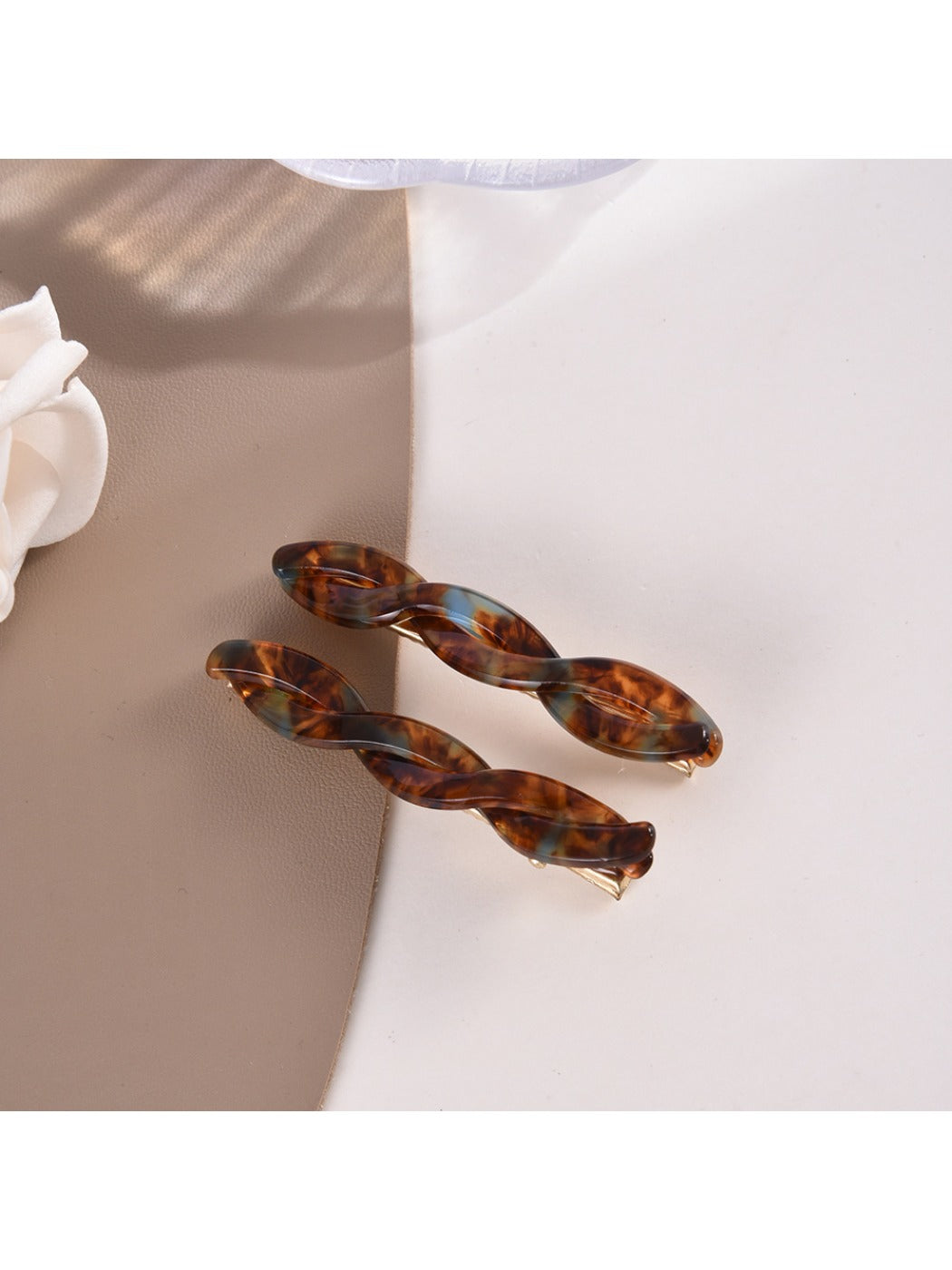 Beau - Creative Braided Shaped Acetate Hair Clip