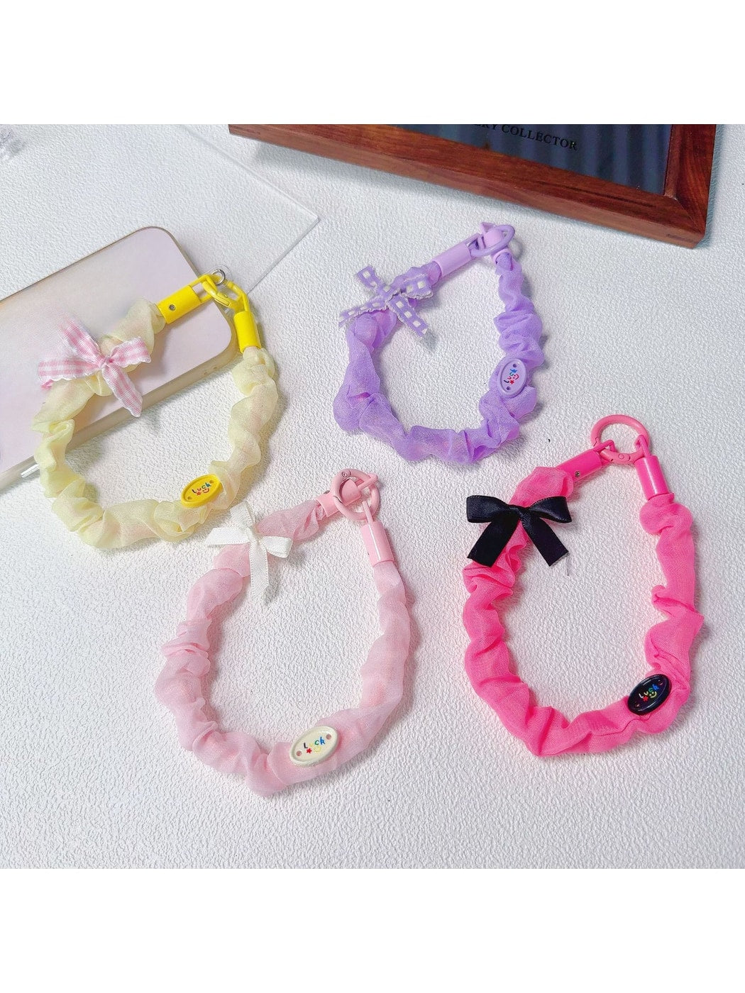 Keypus - Bow Detail Mixed Color Phone Hanging Strap