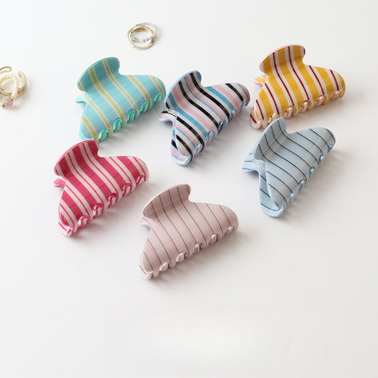 Beau - PVC Striped Pattern Curved Claw Clip