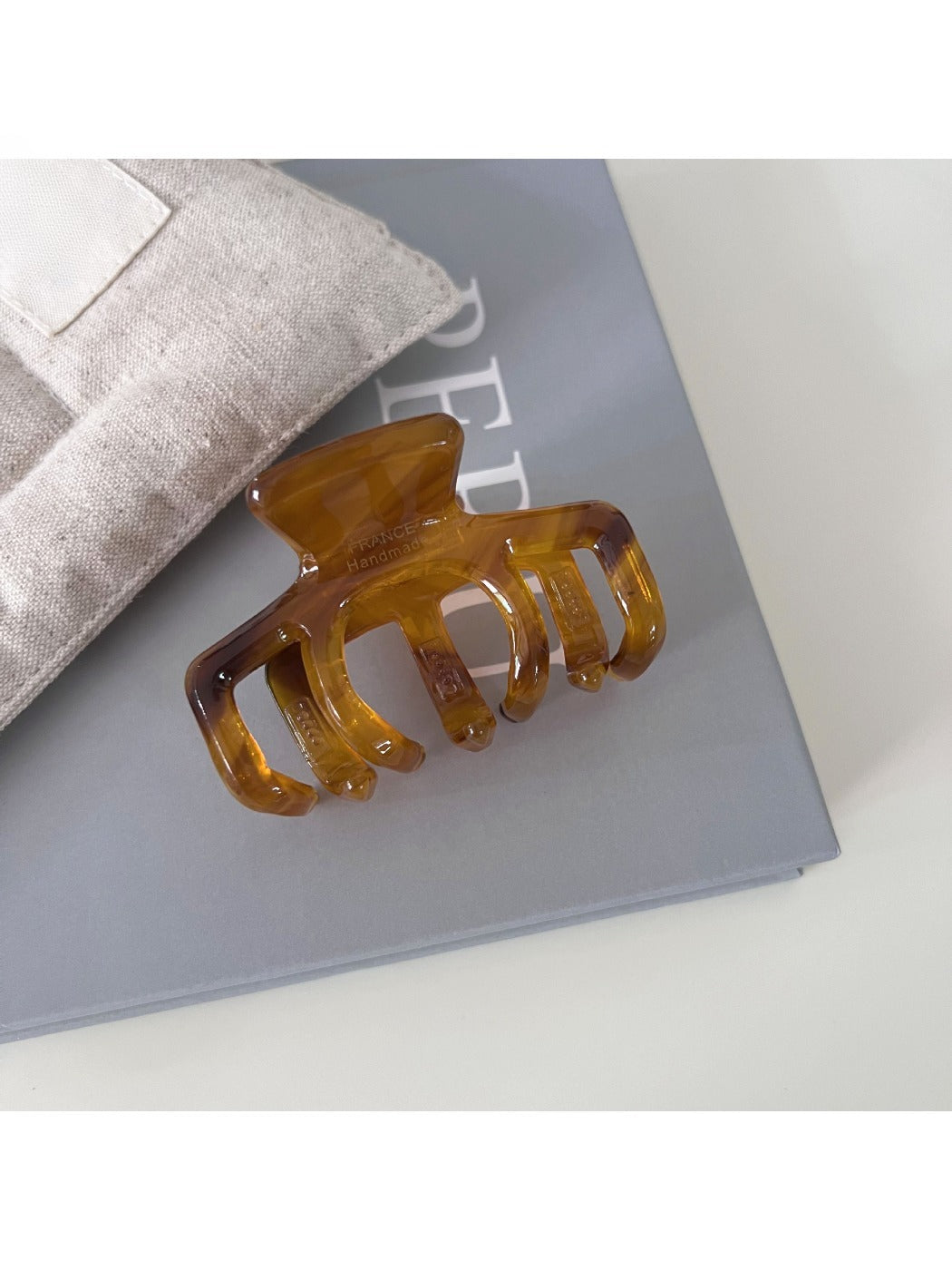 Beau - French-Inspired Wide Hair Clip