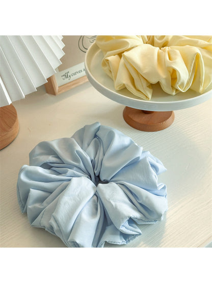 Gifty - Soft Cloud Hair Scrunchie