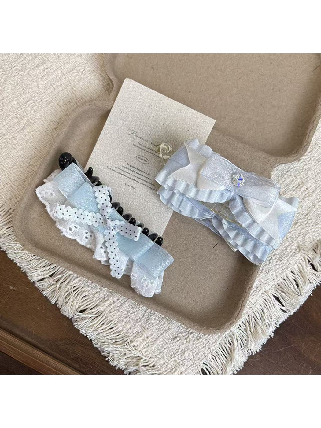 Beau - Layered Bow Lace Side Banana Clip