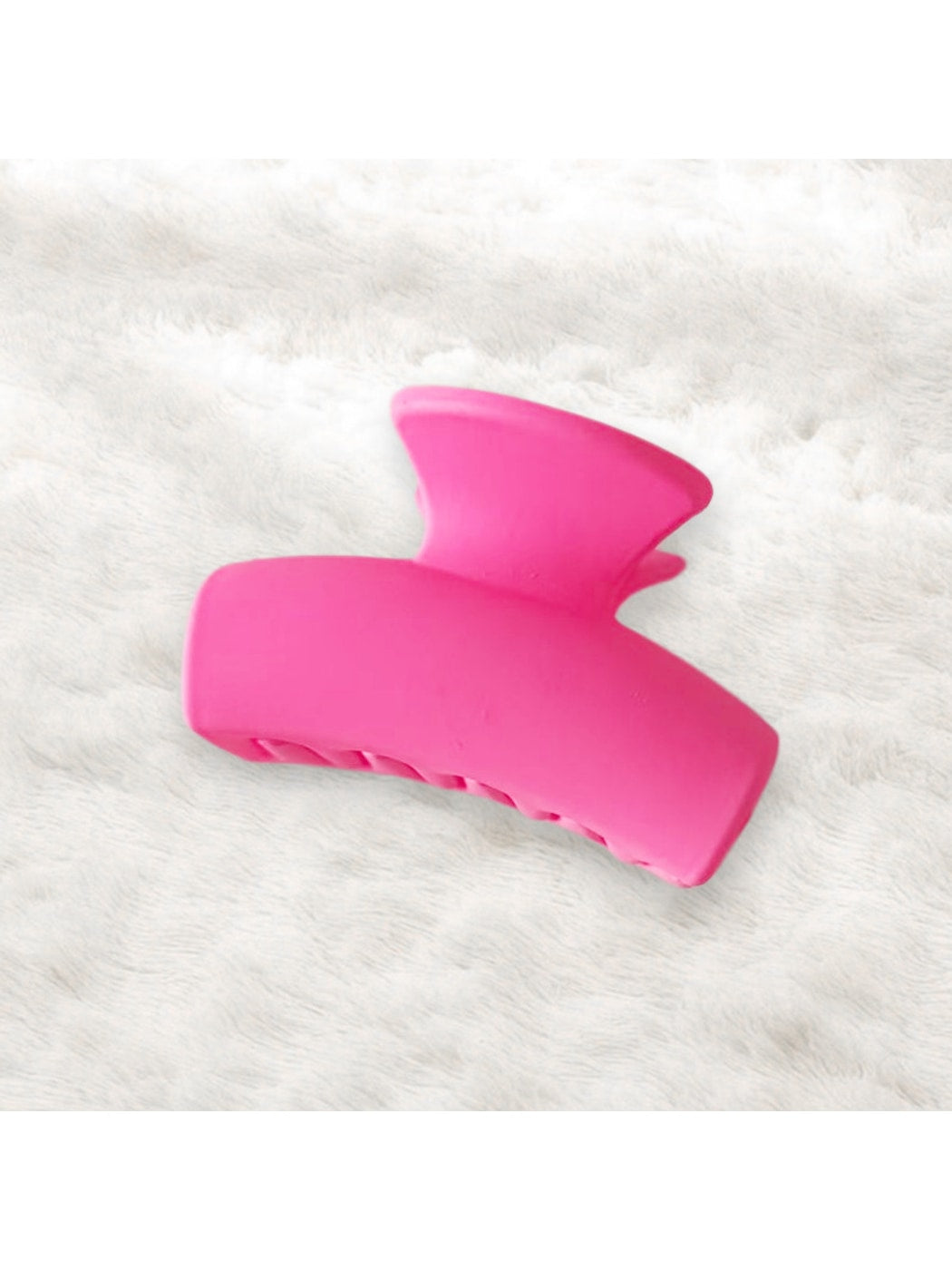 Beau - Matte Curved Plastic Claw Clip