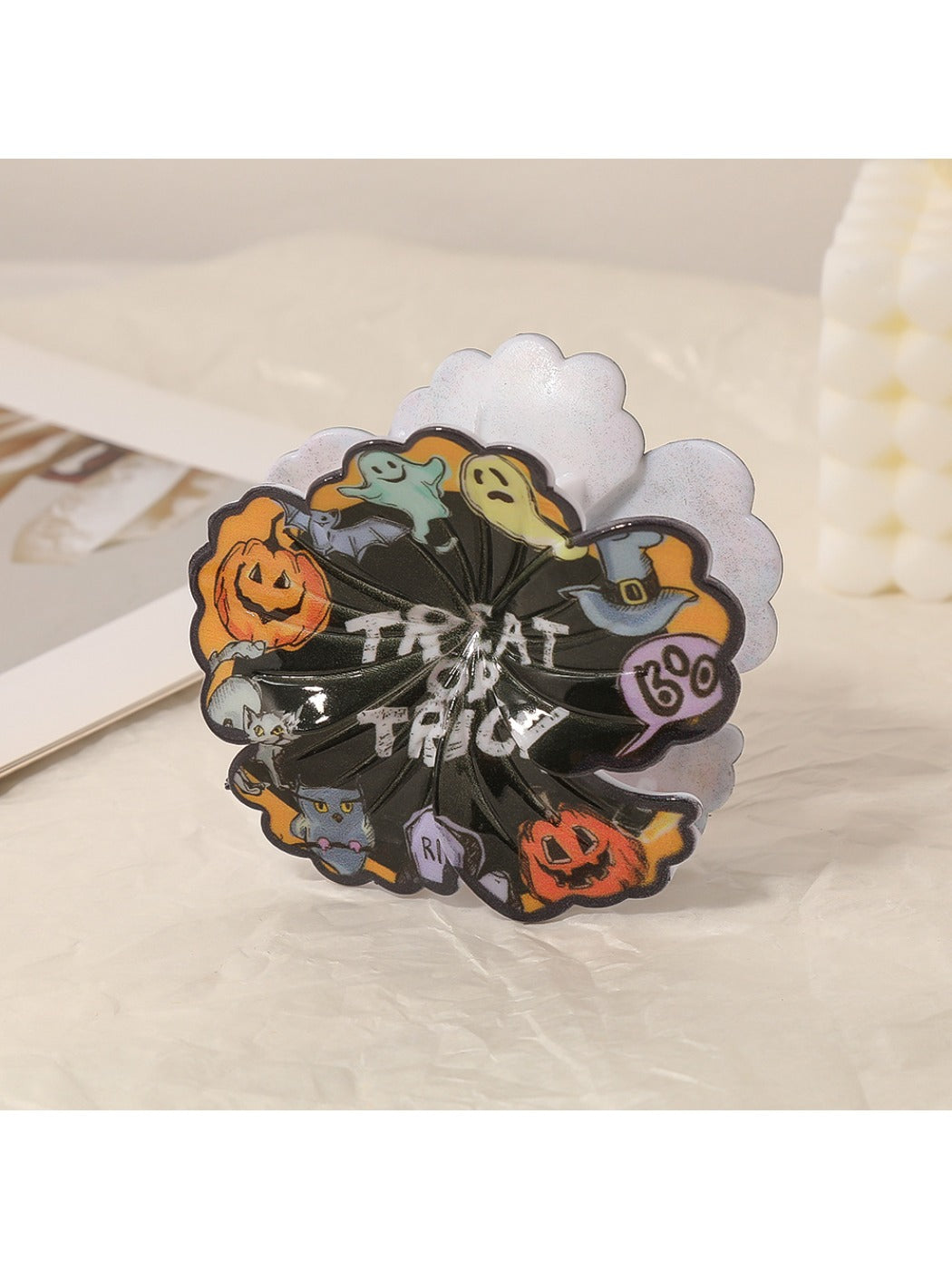 Beau - Stylish Flower Shaped Hair Clip