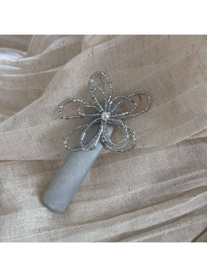 Beau - Beaded Flower Irregular Hair Clip