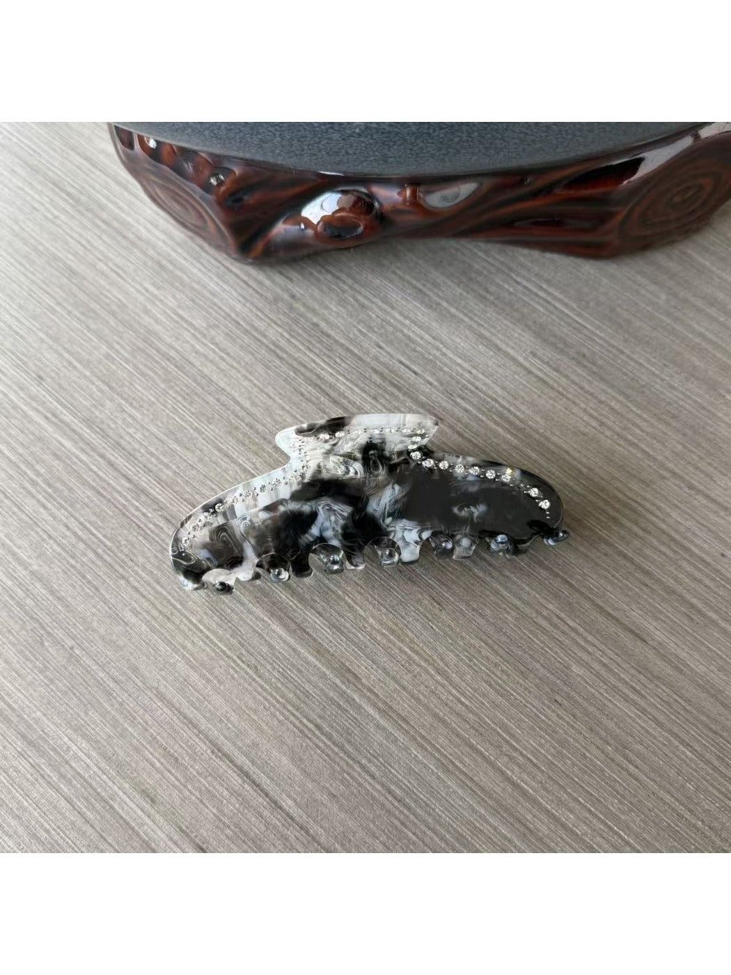 Beau - Blended Ink-Wash Hair Clip