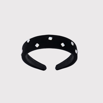 Gifty - Retro Style Velvet Decorative Headband