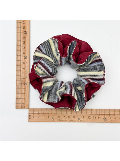 Gifty - Vintage Elegant Hair Ties