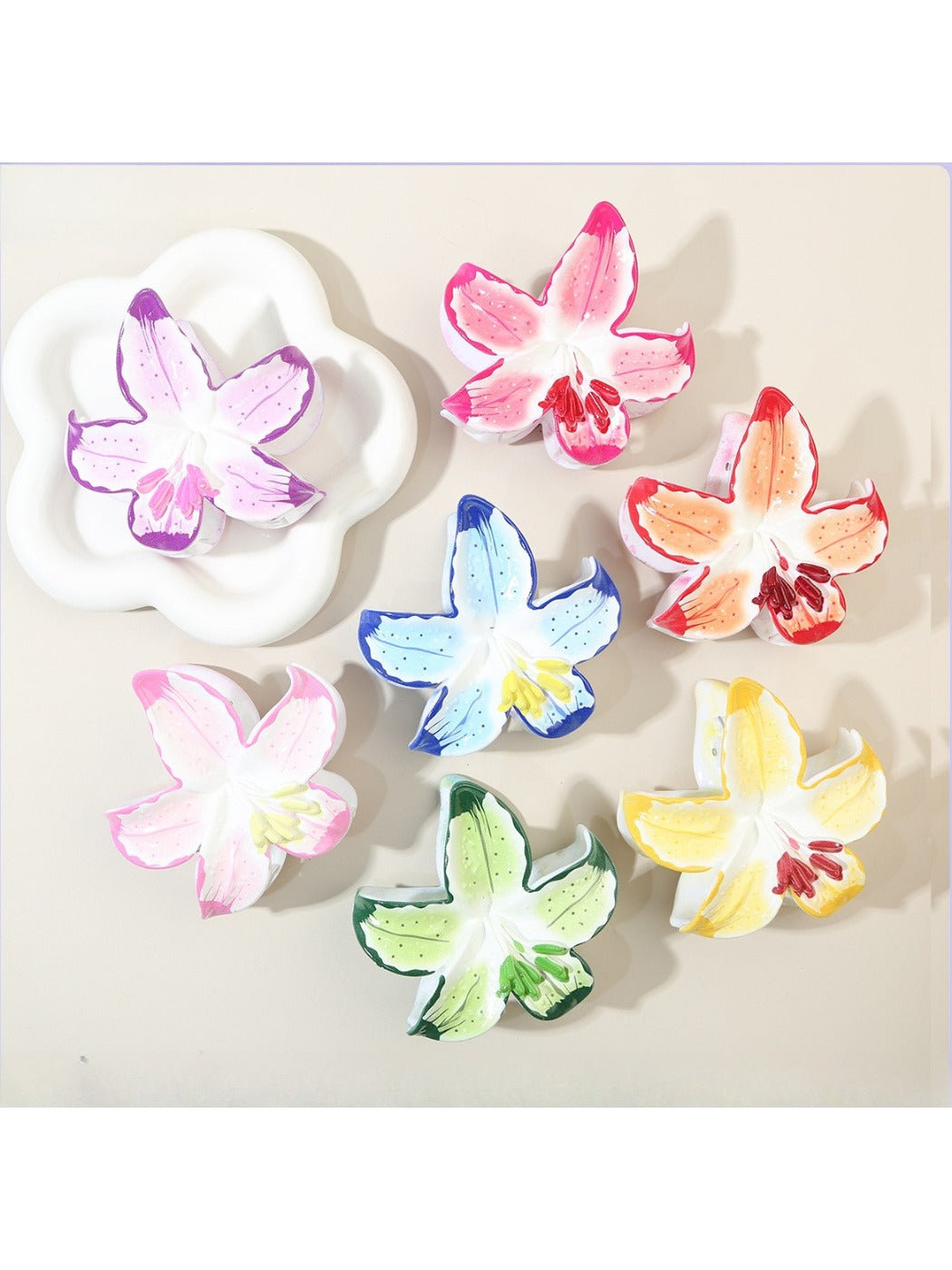 Beau - Starfish Flower Hair Clip
