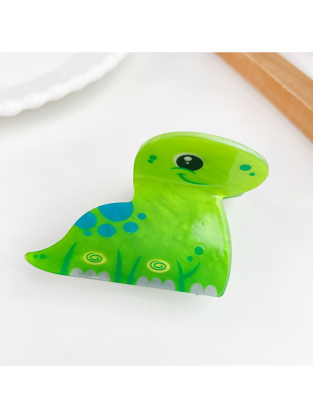 Beau hair claw clip in blue with whale cartoon animal design