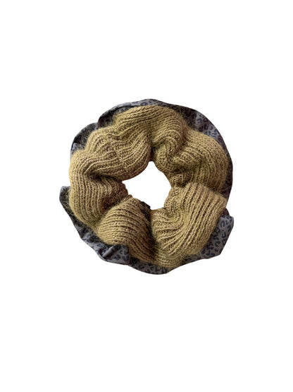 Gifty - Simple Leopard Print Hair Scrunchie