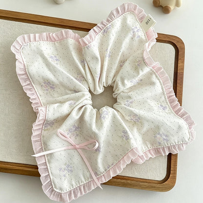 Gifty - Sweet Floral Bow Detail Scrunchie
