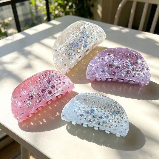Beau - Sweet Half Moon Shape Claw Clip