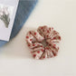 Gifty - Retro Small Floral Scrunchie