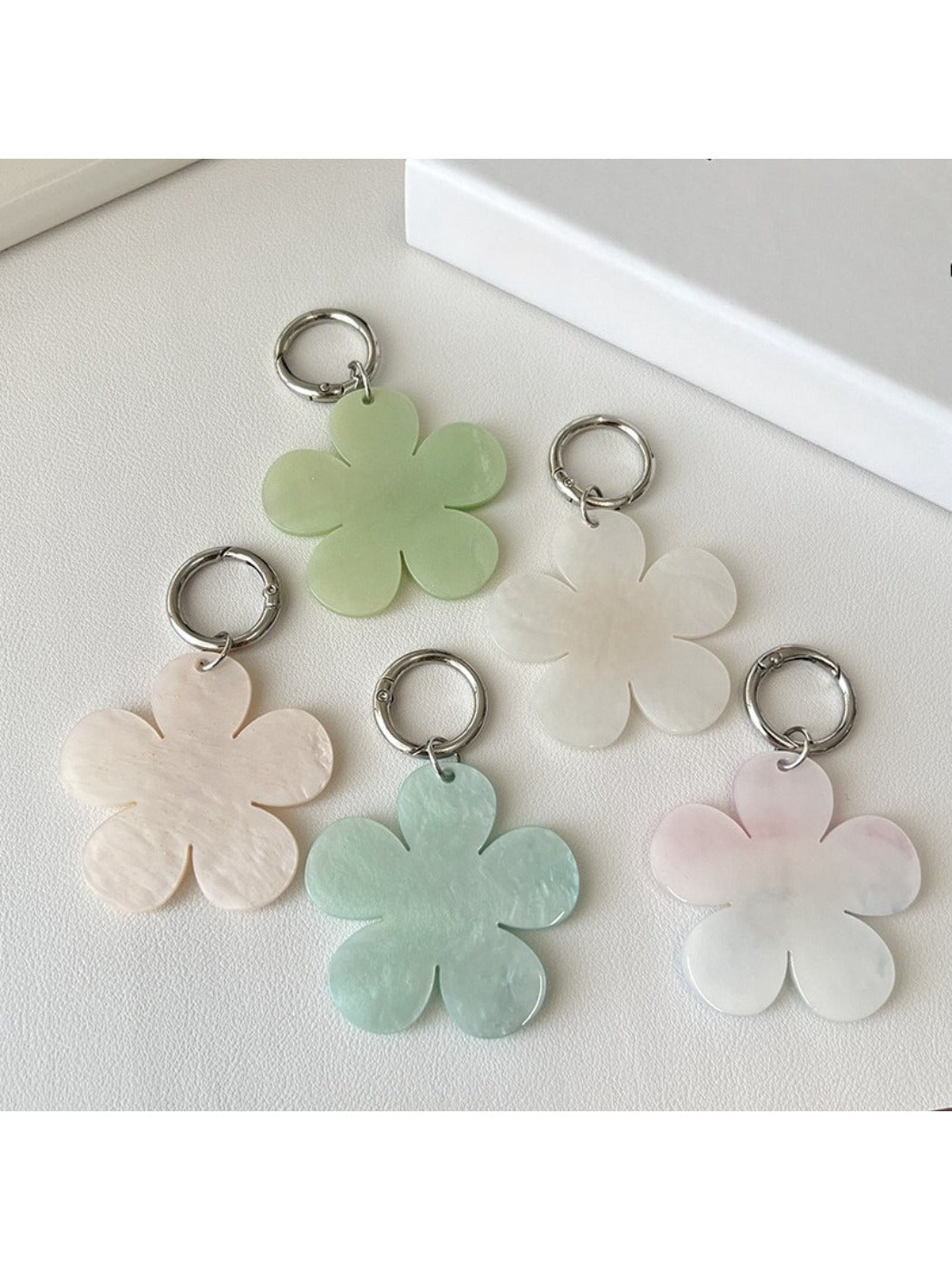 Keypus - Smiley Flower Keychain Charm