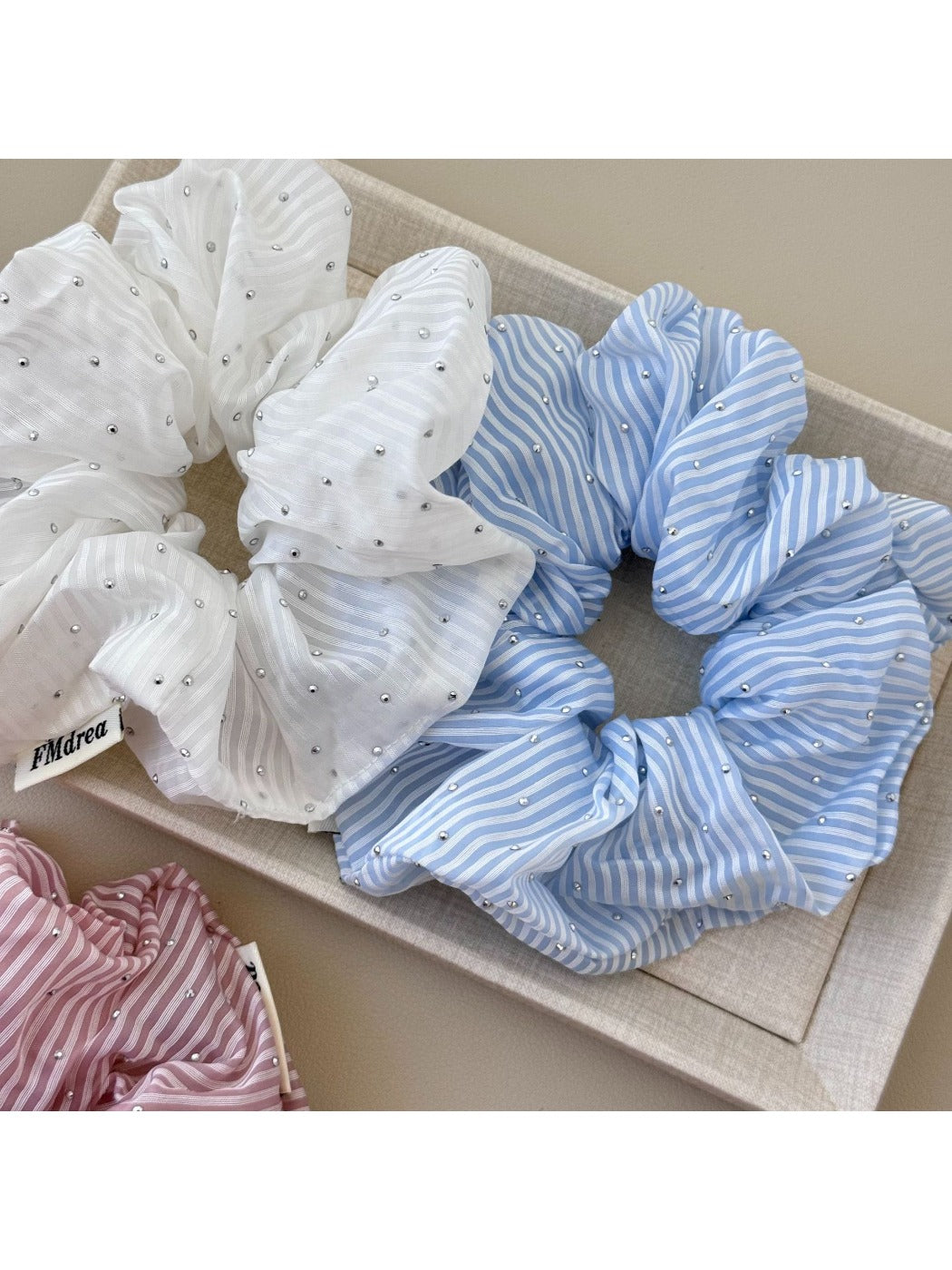 Gifty - Striped Fabric Coil Hair Tie