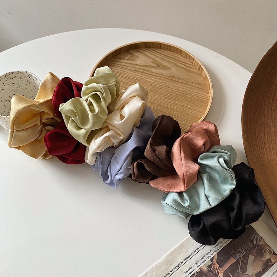 GIFTY - Luxury Satin Scrunchies (Vibrant Colors)