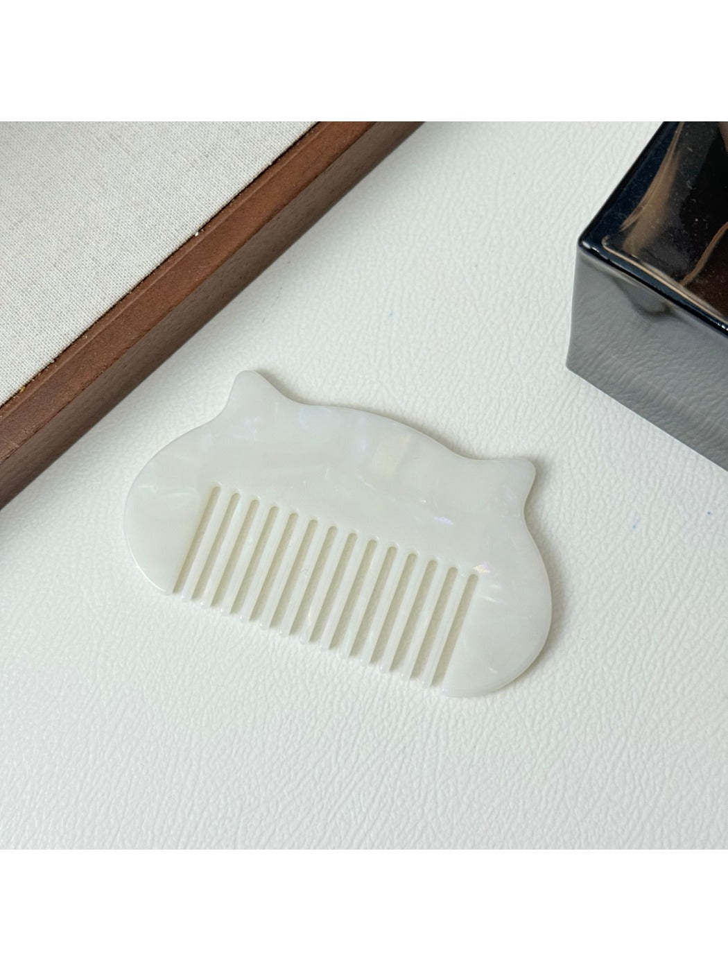 Camerow - Cute Cat Ear Comb