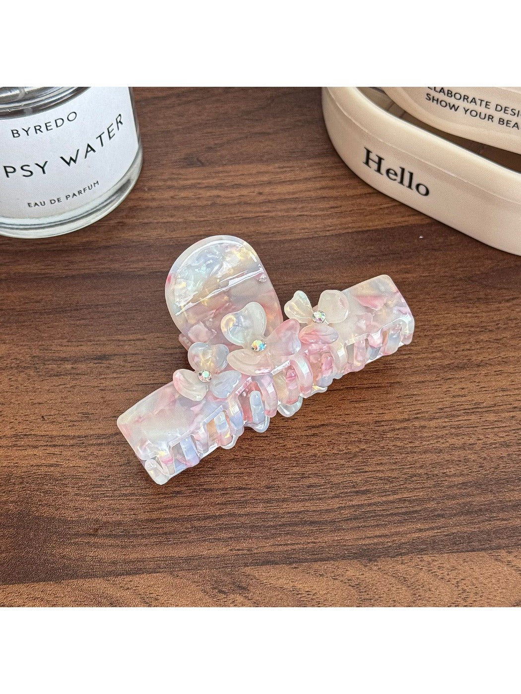 Beau - Acetate Hair Claw Clip with Flower Design