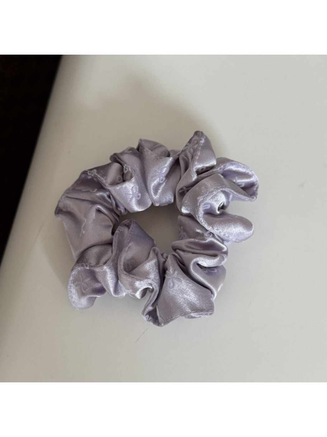 Gifty - Satin Bow Scrunchie and Headband