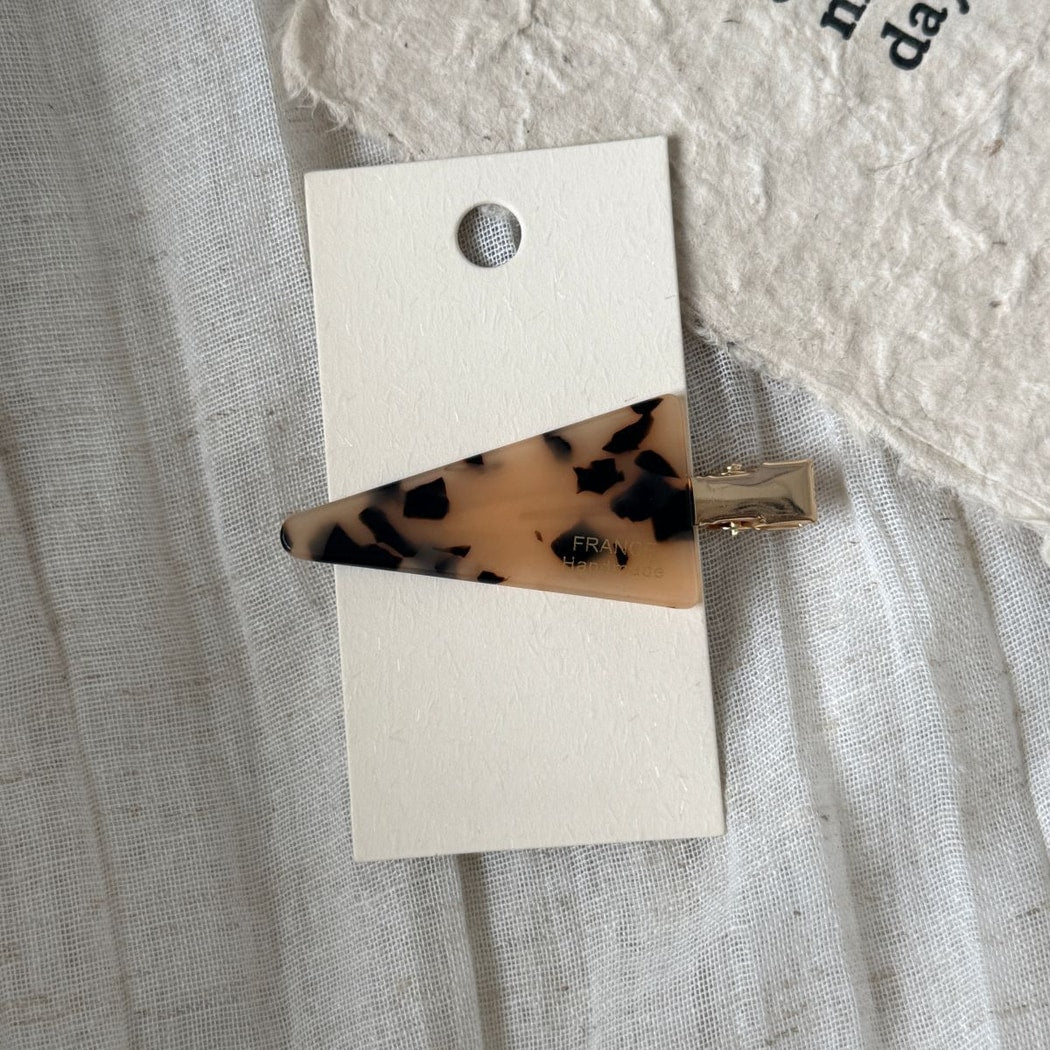 Beau - Geometric Triangle Acetate Alloy Hair Clip