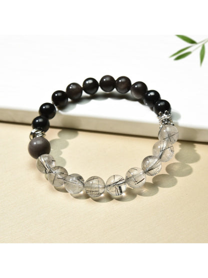 Lovra bracelet featuring multicolored crystal beads in a color block design