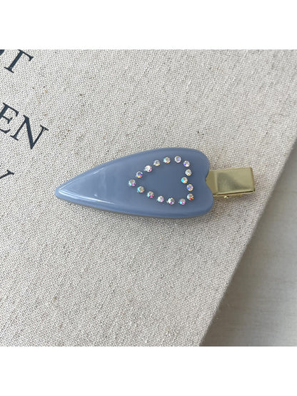 Beau - Minimalist Heart Shaped Hair Clip