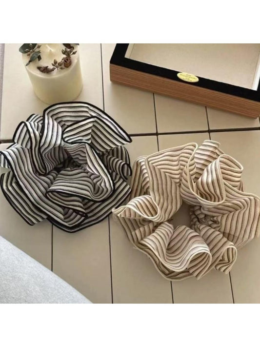 Gifty - Striped Scrunchie Hair Ring