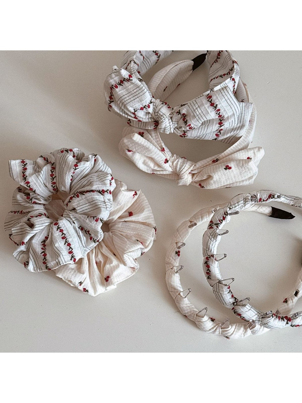 Gifty - Women's Printed Fabric Bow Detail Headband