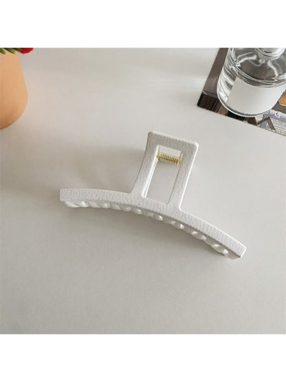 Beau - Elegant Openwork Square Shaped Claw Clip